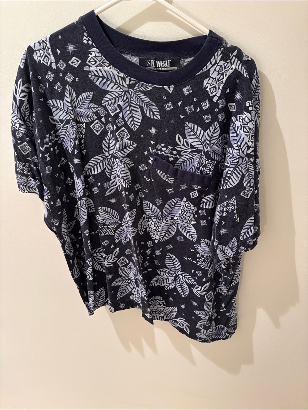 SK Wear Women's Black Floral Print Pocket Blouse